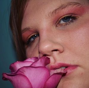 Meet your Posher, Chazden